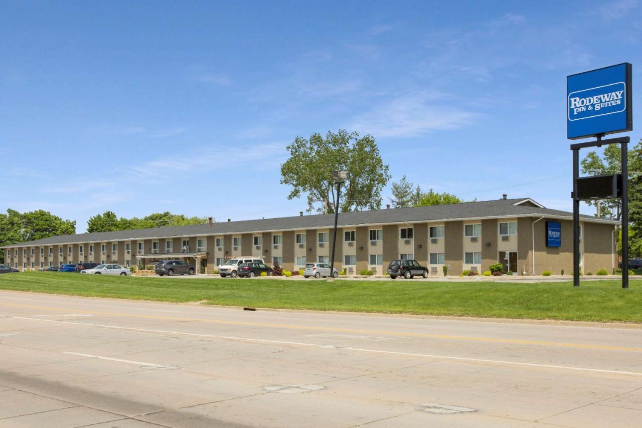 Rodeway Inn Cascade Exterior photo